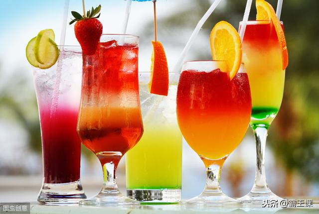 摆地摊火了，卖什么比较好呢？