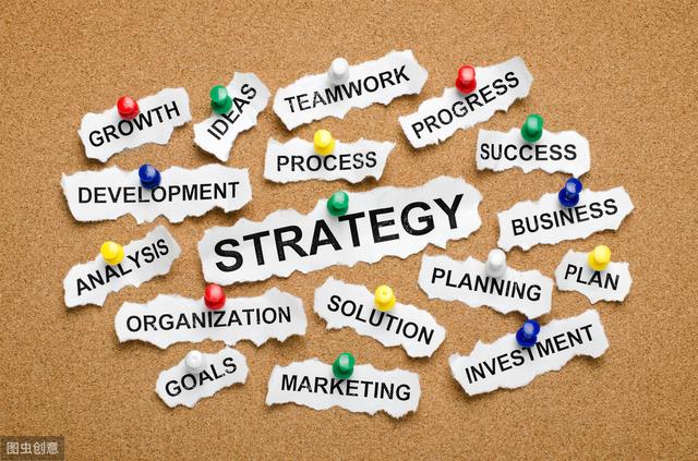 企业增长的最大差距：你还在用微信社交，别人已经用企业微信赚钱