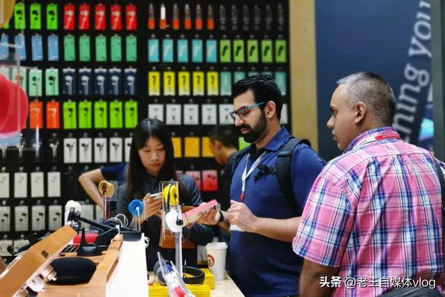 普通人如何组装一台苹果手机？难度很大，姐姐教你组装方法