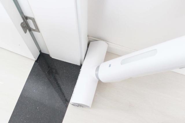 小米众筹又上新品，这款599元电动拖地机，让你轻松拖地不留死角