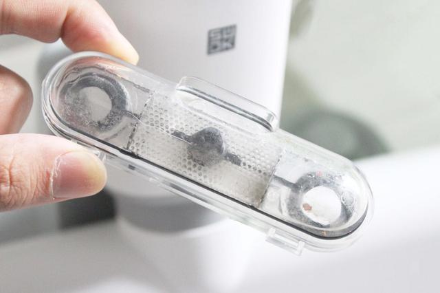 小米众筹又上新品，这款599元电动拖地机，让你轻松拖地不留死角