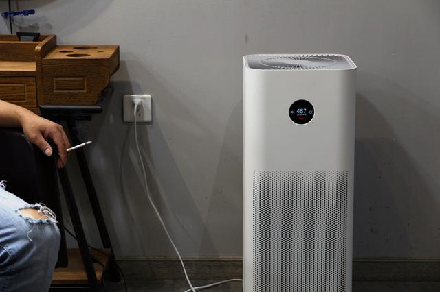 米家空气净化器深度体验！超高性价比让友商“无地自容”？