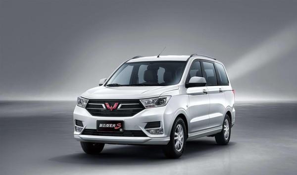 "摆摊神车"专场来了 地摊经济引互联网巨头齐入场