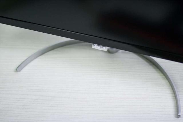 秒杀一切入门4K！超高性价比皇家飞利浦276E8VJSB评测