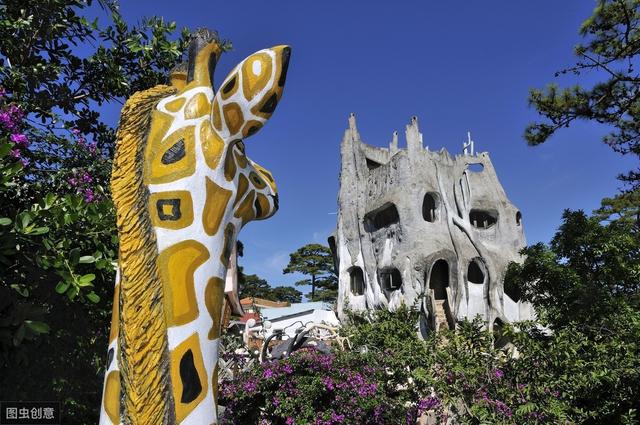 深受中国游客青睐的越南旅馆，18元一晚上，女游客：半夜太难受