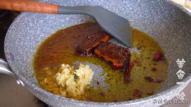 秘制麻辣烫，详细公开底料配方和做法，麻辣过瘾超解馋，香