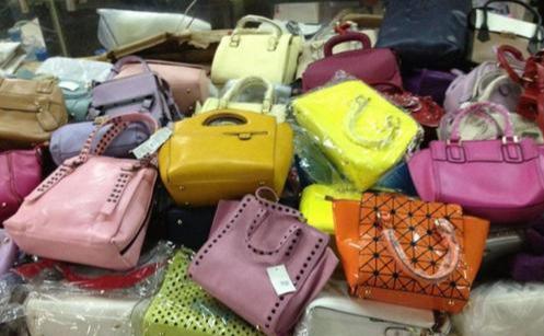 摆地摊可以两月挣7万：摆地摊究竟卖什么东西最赚钱？