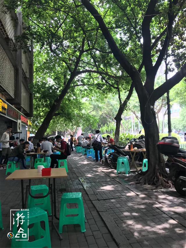 重庆地摊经济火了，哪里能摆摊？渝中已经饱和，南岸最热闹