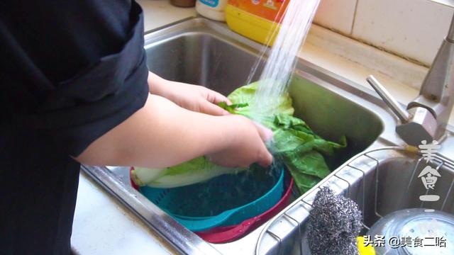 秘制麻辣烫，详细公开底料配方和做法，麻辣过瘾超解馋，香