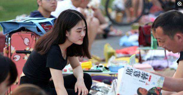 地摊经济爆火，最赚钱的有哪些呢？这几样看似不起眼，挣钱可不少