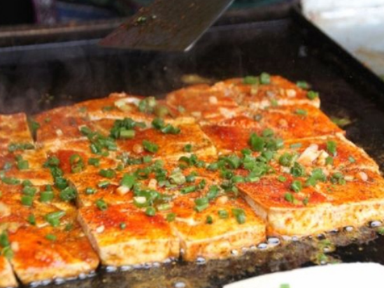 如果让你去摆地摊，这7种火爆的地摊美食，你会选哪种？