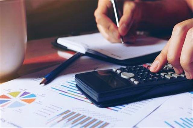 目前对于60岁以上的失信被执行人，信用惩戒还有用吗？分析一下