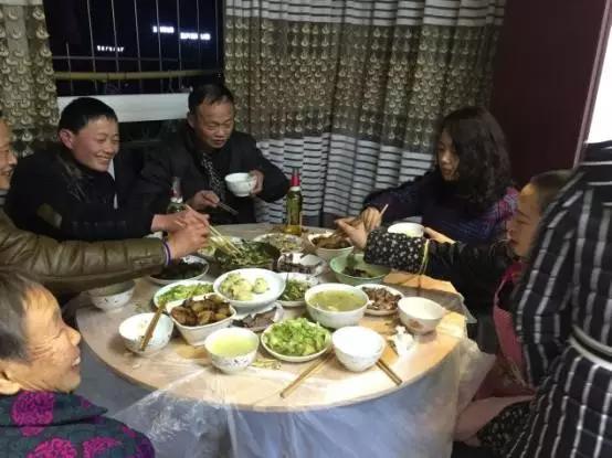 车主真实分享：我为什么会选丰田威驰？