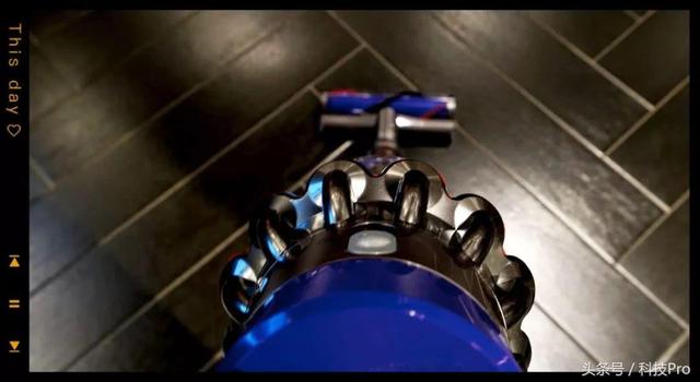 戴森V10 无绳吸尘器体验：爱上干家务的男人，很风骚