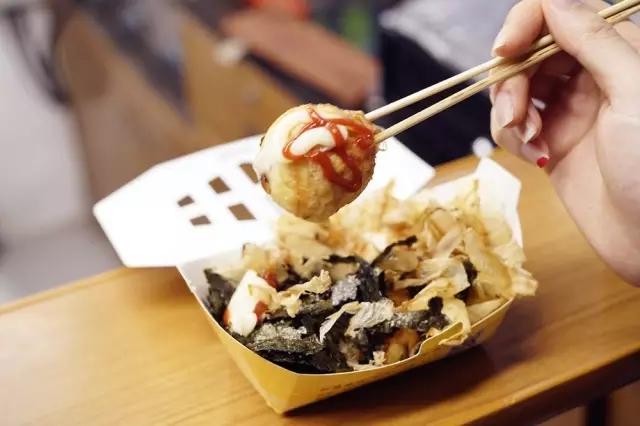 10平米小店只卖一样产品，2天就可以赚你一个月的工资！