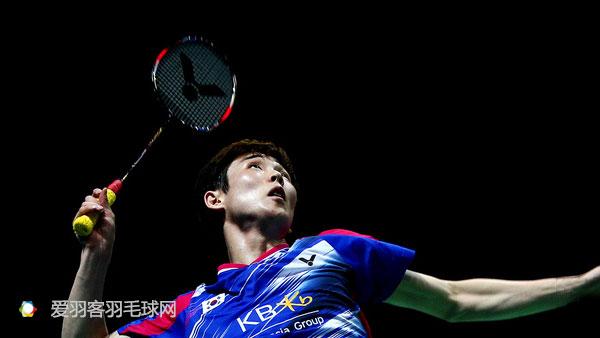 世界top20的球星都用哪个羽毛球拍，喜欢单打的必看！