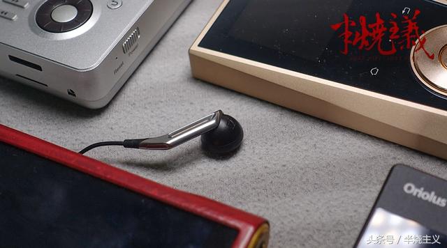 发烧入门平头塞的性价比之选：五大经典耳塞听感全面看