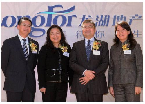 中国神秘女富豪：白手起家成为"地产女王"，离婚分给前夫200亿