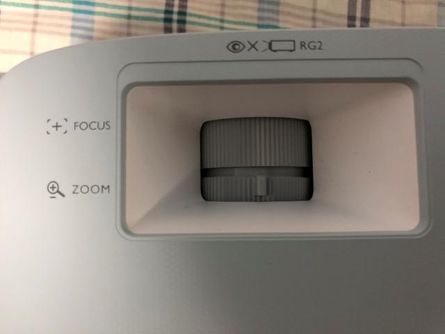 1080P中性价比较高的一款！明基i705专业智能家用投影机测评