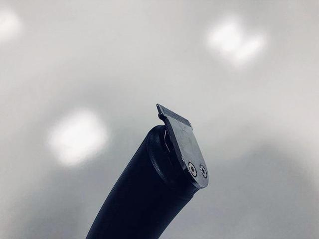 【开箱】不到100元，精致飞科FC5806理发器开箱：儿童成人都能用