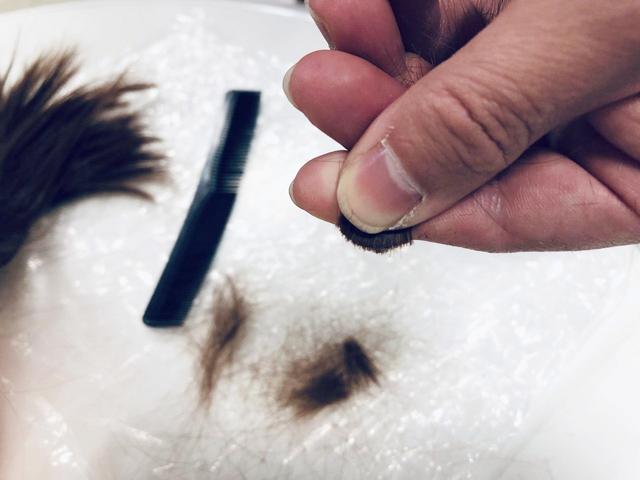 【开箱】不到100元，精致飞科FC5806理发器开箱：儿童成人都能用