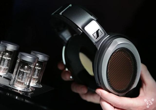 30万元的完美音质 奥菲斯耳机系统试听体验