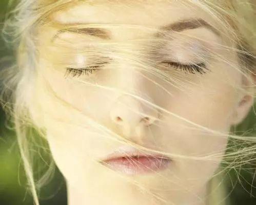 10款口碑最好的护发精油，告别干枯毛躁