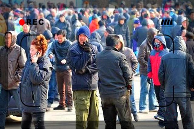 目前社会上的失业者，他们靠什么维持生存？分析一下