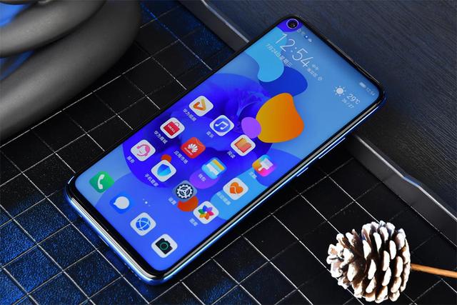 华为最便宜麒麟810手机是这款：告诉你为啥比其他机型便宜400元