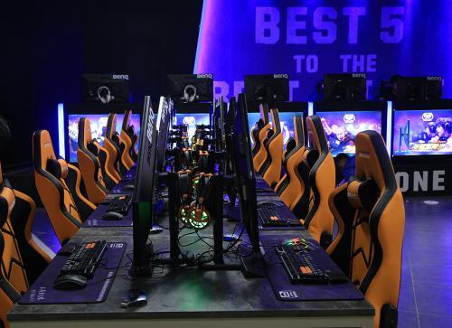 摇摆的58同城：追逐跨界和稳固主业的两难