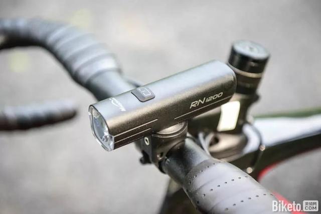 秋冬骑行必备：9款自行车灯推荐