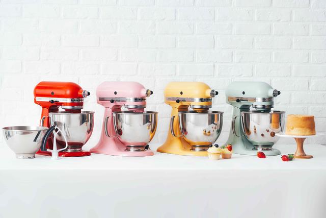 「发现好物」KitchenAid100周年，限量色厨师机有点小清新