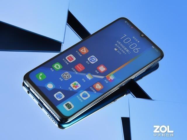 5G+大屏幕 荣耀X10 Max就是个追剧利器