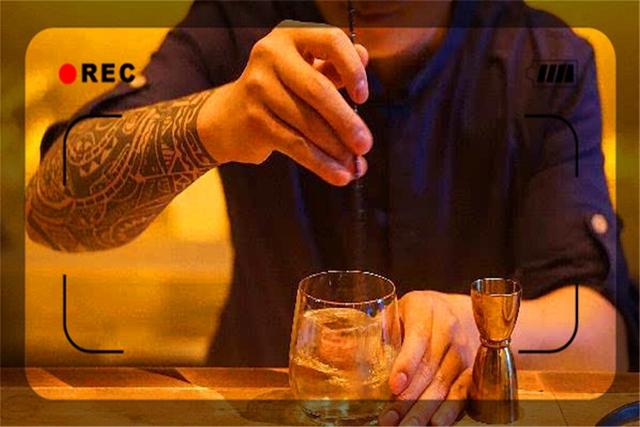 目前社会上的失业者，他们靠什么维持生存？分析一下