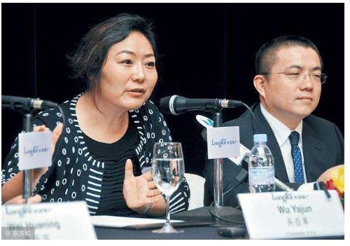 中国神秘女富豪：白手起家成为"地产女王"，离婚分给前夫200亿