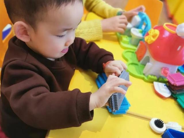 小步在家：从0个月宝宝做起的早教生意，真的靠谱？