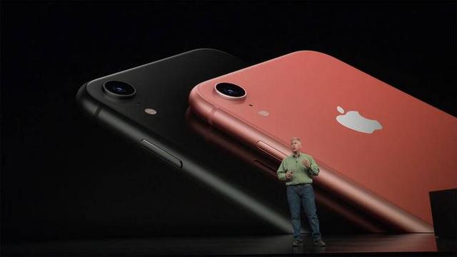 苹果发布三款新 iPhone，终于双卡双待，最高售价超万元