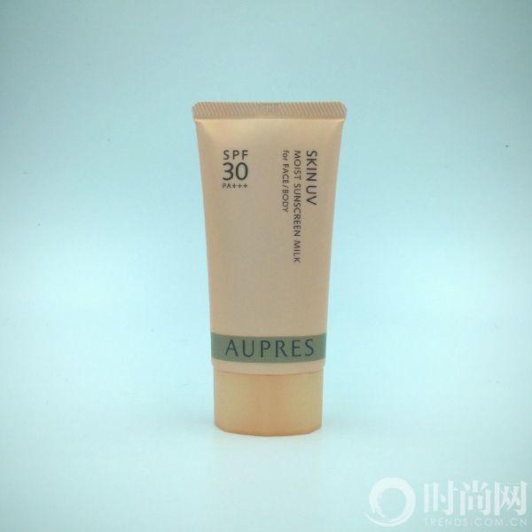 欧珀莱赋润防晒隔离乳评测