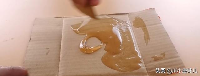 家里有蟑螂不要用药了，通过这招，蟑螂全部死光，还卫生