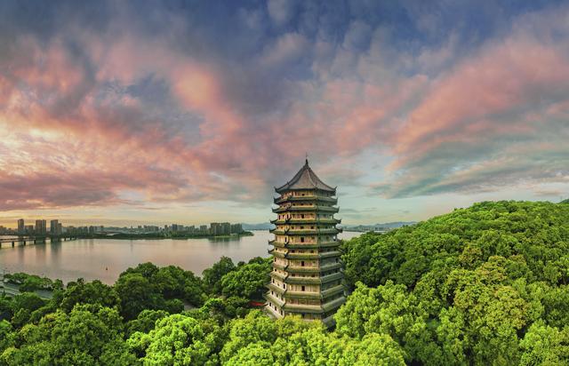 中国十大经典旅游景点，独具代表性，你知道几个？