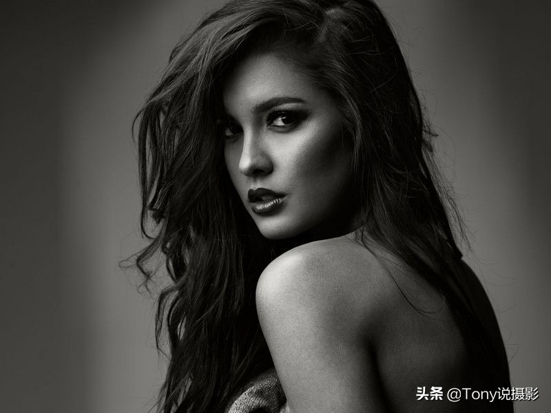 单反相机的对焦AF-S、AF-C和MF是什么？怎么用？