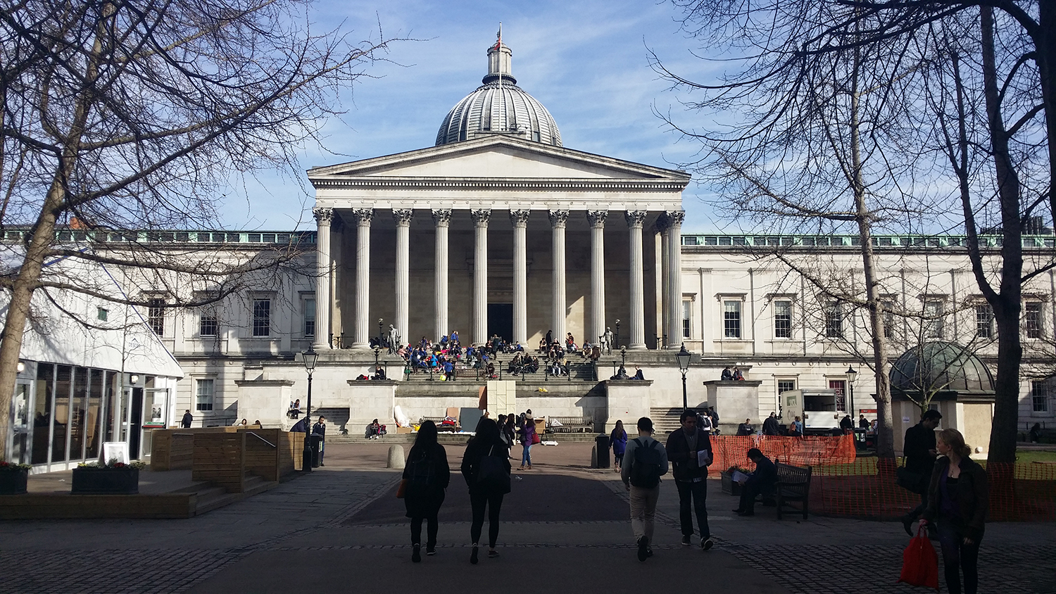 英国伦敦大学学院相当于中国什么档次的大学？