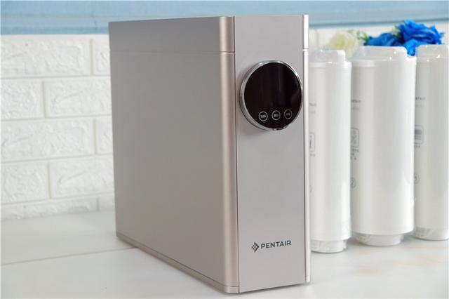 打造家庭净水系统，比买水放心！滨特尔净水器体验分享