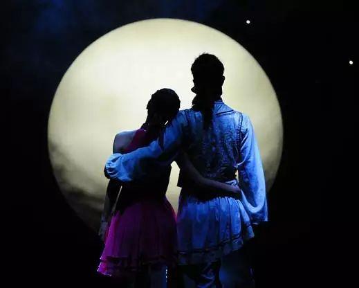 中国最美100首经典民歌，终于找全了，送给你~