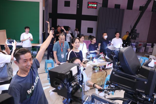 惠买集团：正规军入场，打造直播电商新格局