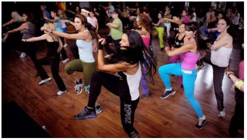 健身房通过免费送跑步机，3个月赚1200万，背后模式值得学习