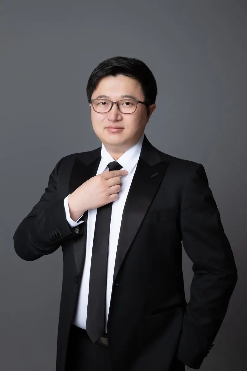 这年头，学造纸的搞自媒体，篇篇10W＋，粉丝300万！他是怎么做到的？