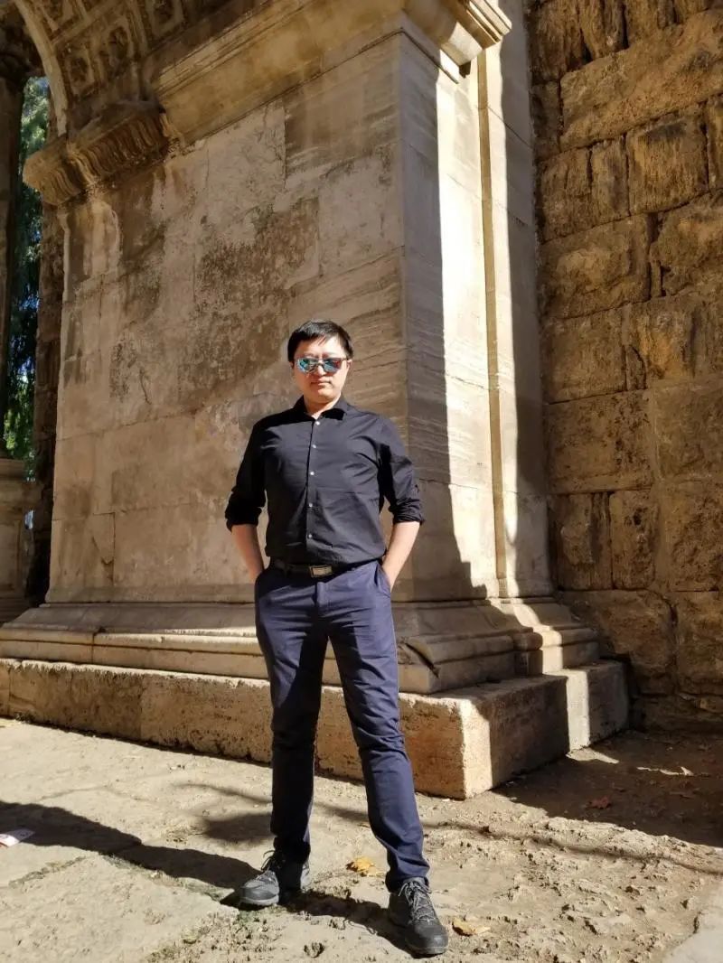 这年头，学造纸的搞自媒体，篇篇10W＋，粉丝300万！他是怎么做到的？