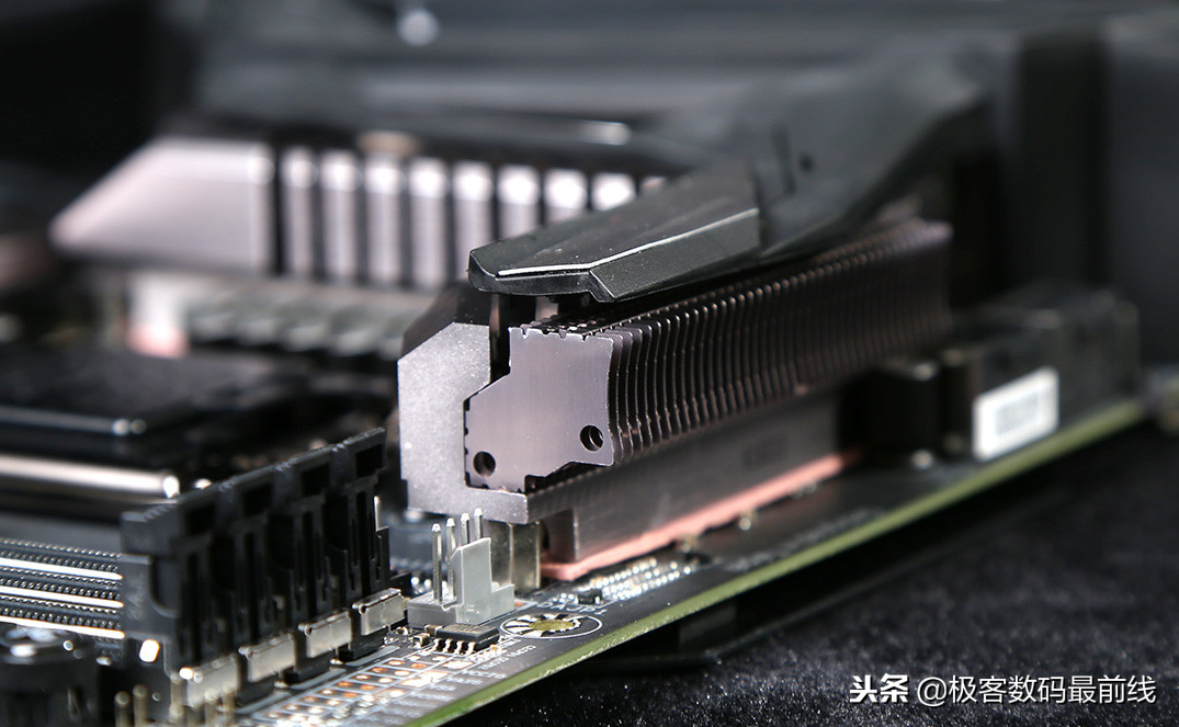 25be5c9a41bd4f1ea10a2a6ae14de0e9?from=pc