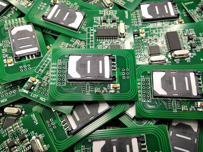 比亚迪半导体的突破，打破外商垄断